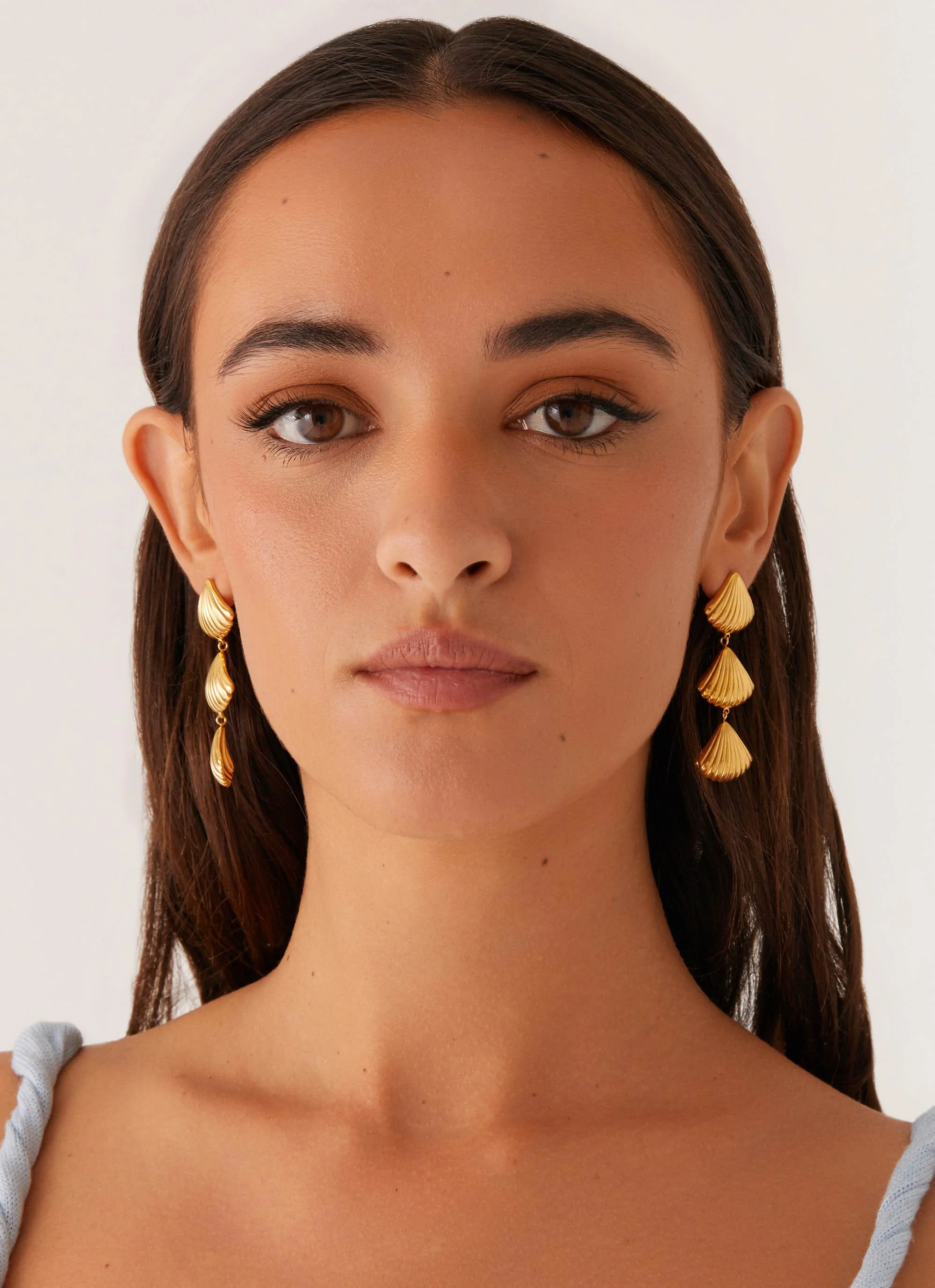 Alila Earrings - Gold - Image 4