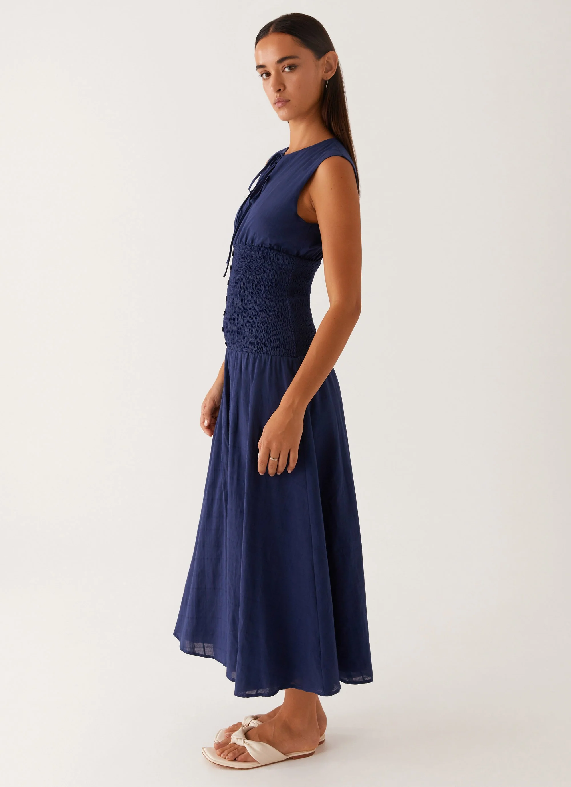 Belle Shirred Waist Midi Dress - Navy - Image 3