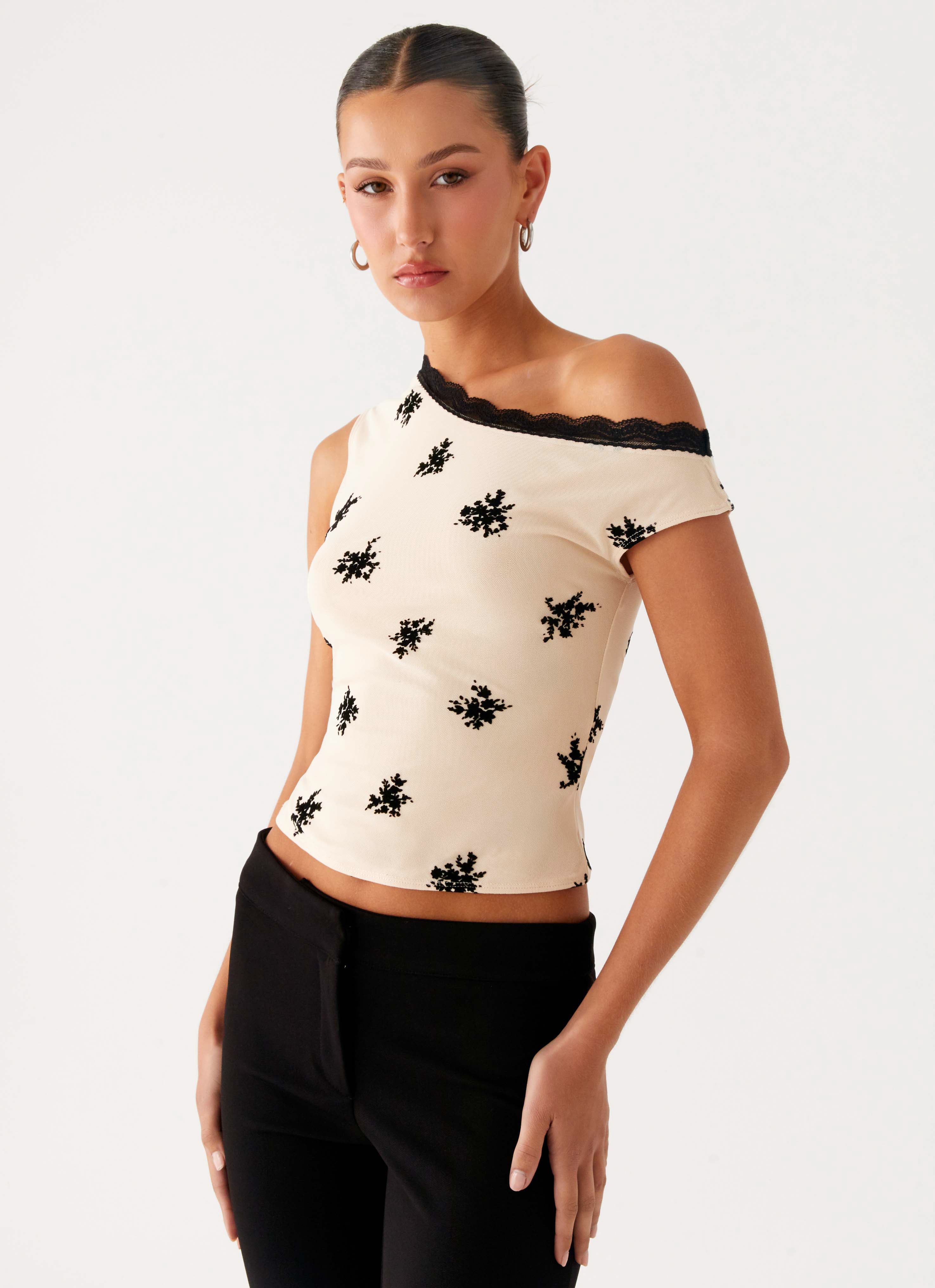 Blind Faith Flock One Shoulder Top - Cream - Image 6