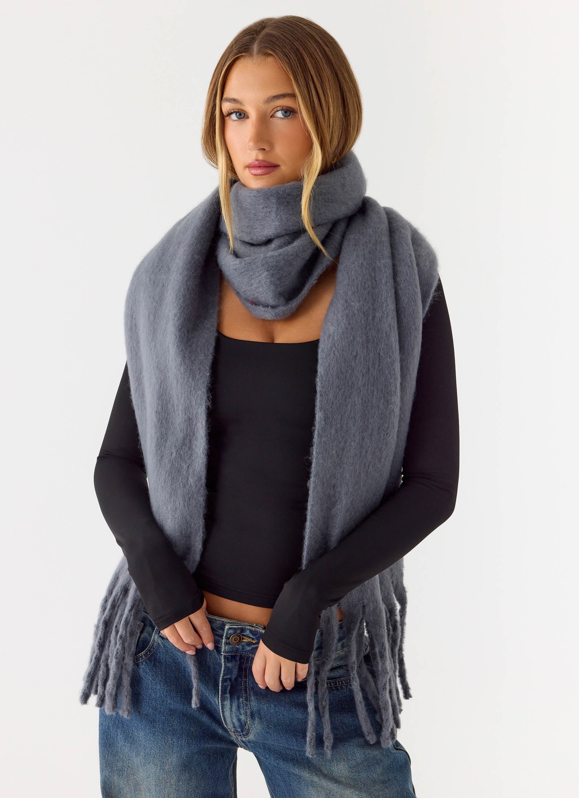Cocoa Crush Scarf - Grey - Image 3