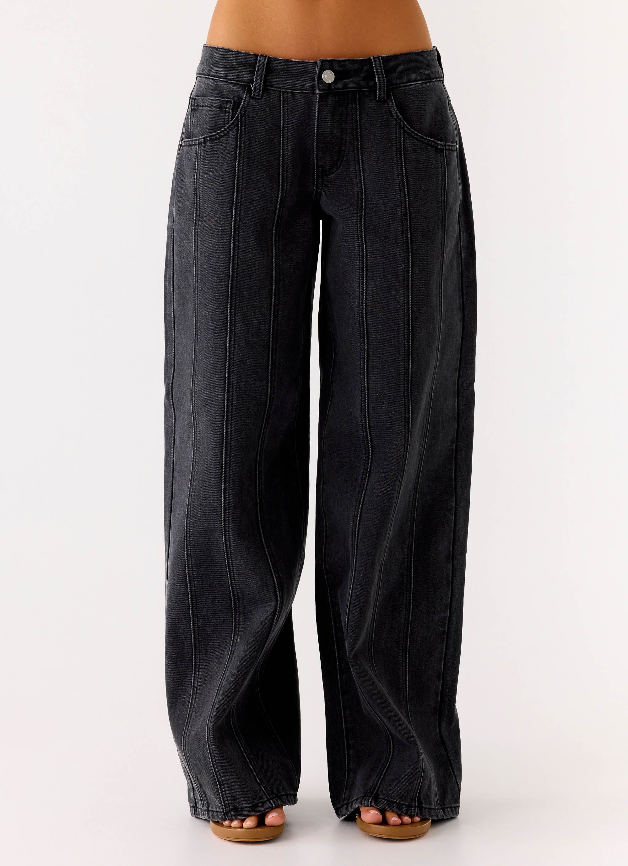 Johnny Low Rise Wide Leg Denim Jeans - Grey Charcoal - Image 5