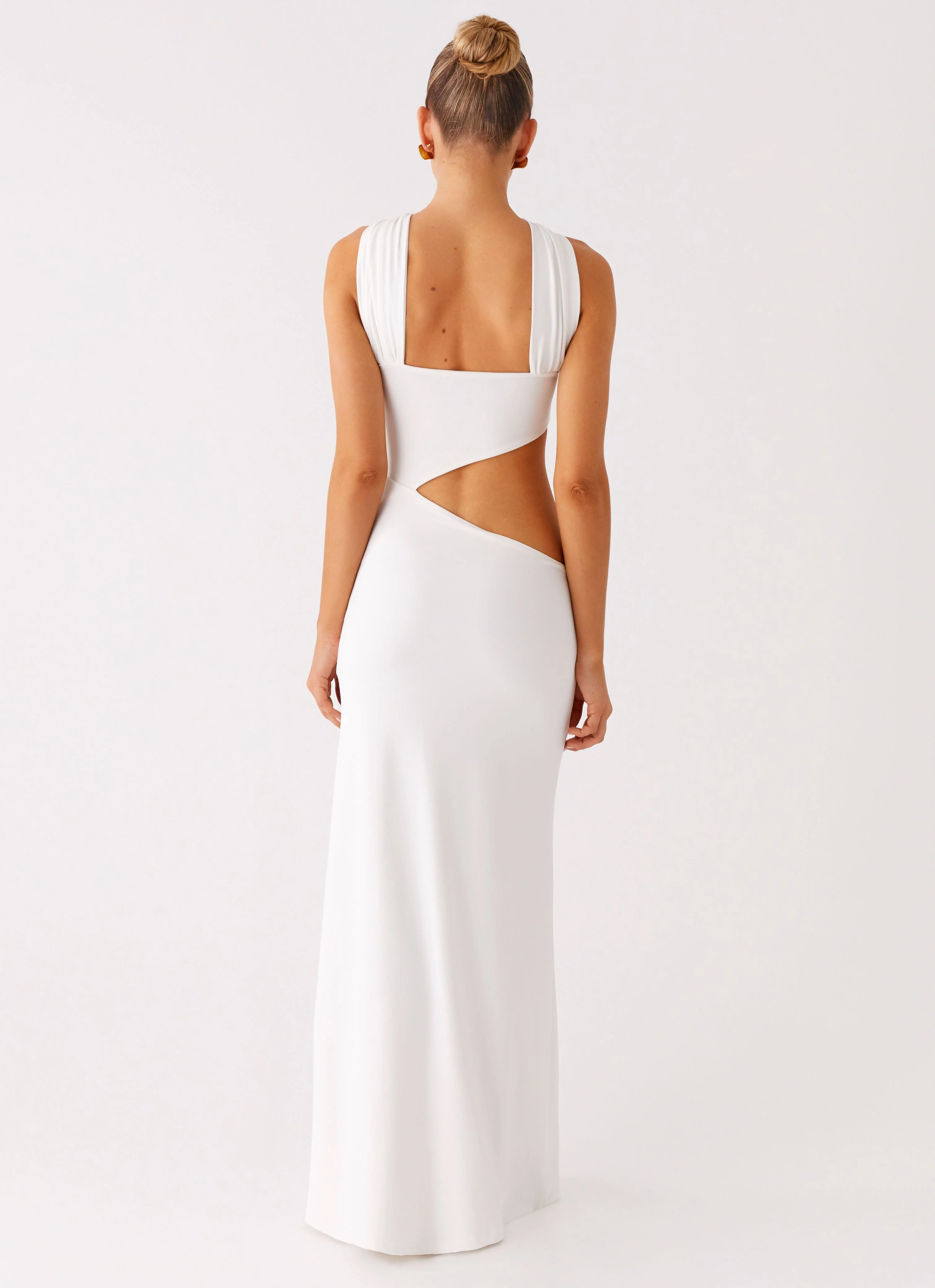 Juliander Knot Maxi Dress - White - Image 3