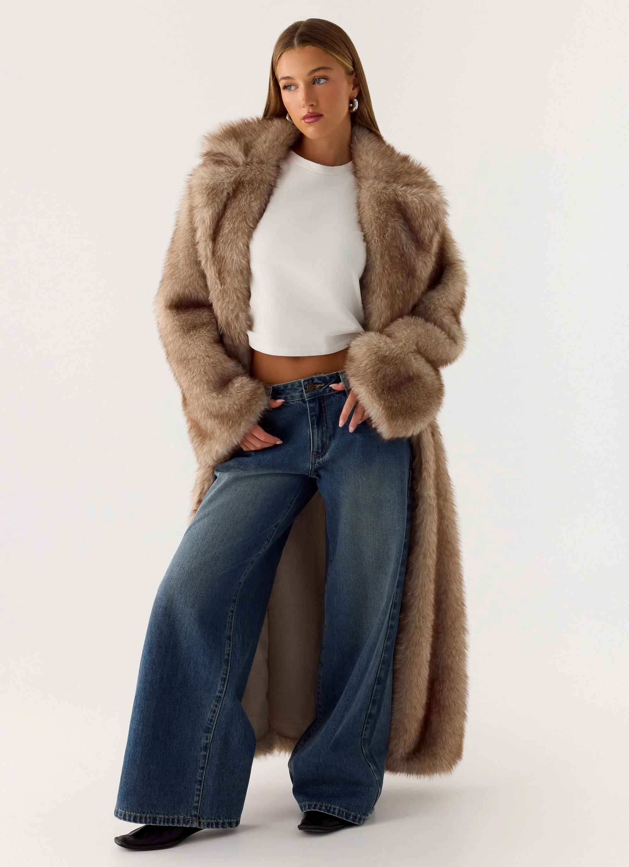 Kamil Faux Fur Maxi Coat - Tan Beige - Image 8