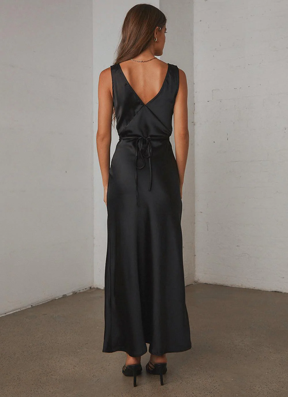 Loren Midi Dress - Black - Image 4