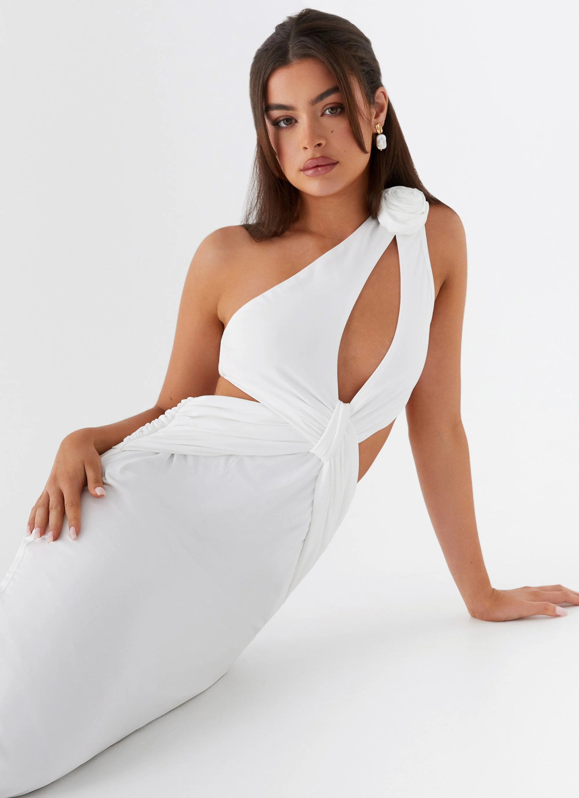 Lovesome Rosa Maxi Dress - White - Image 6