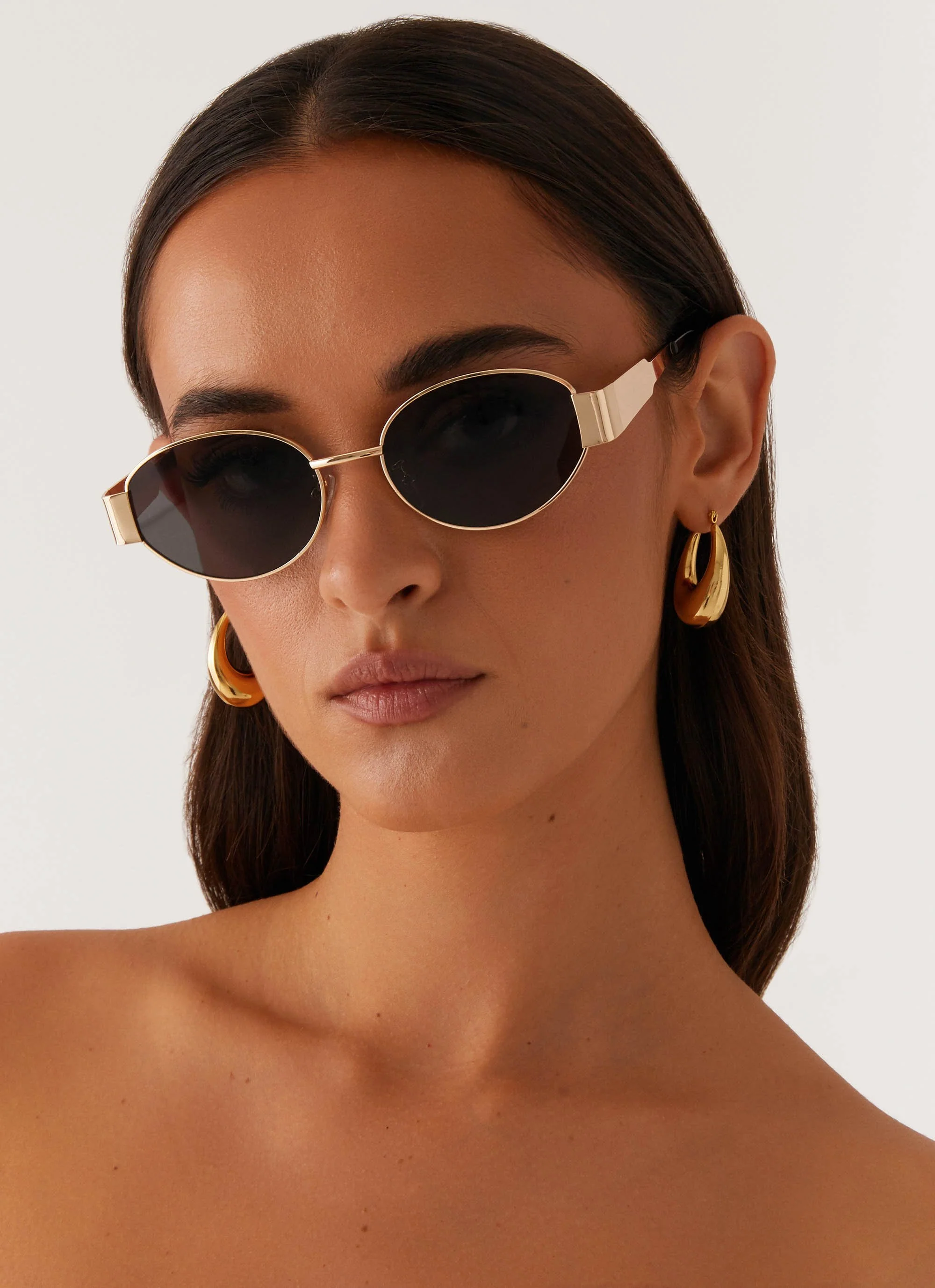Nicole Sunglasses - Black - Image 4