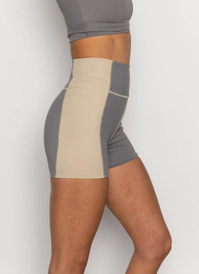 Ski Resort Cycle Shorts - Charcoal Contrast - Image 5