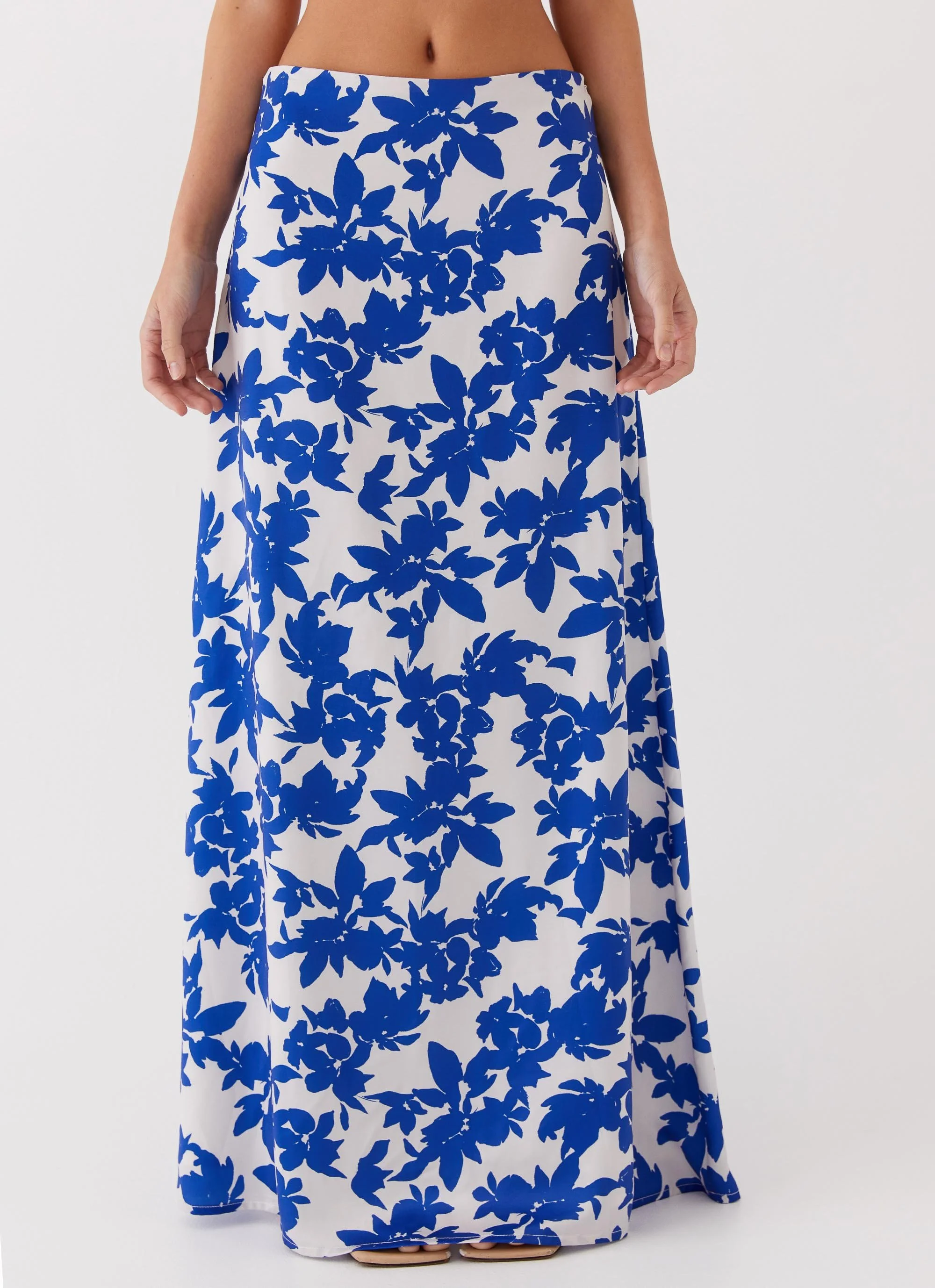 Sky Gaze Low Rise Maxi Skirt - Blue Floral - Image 5
