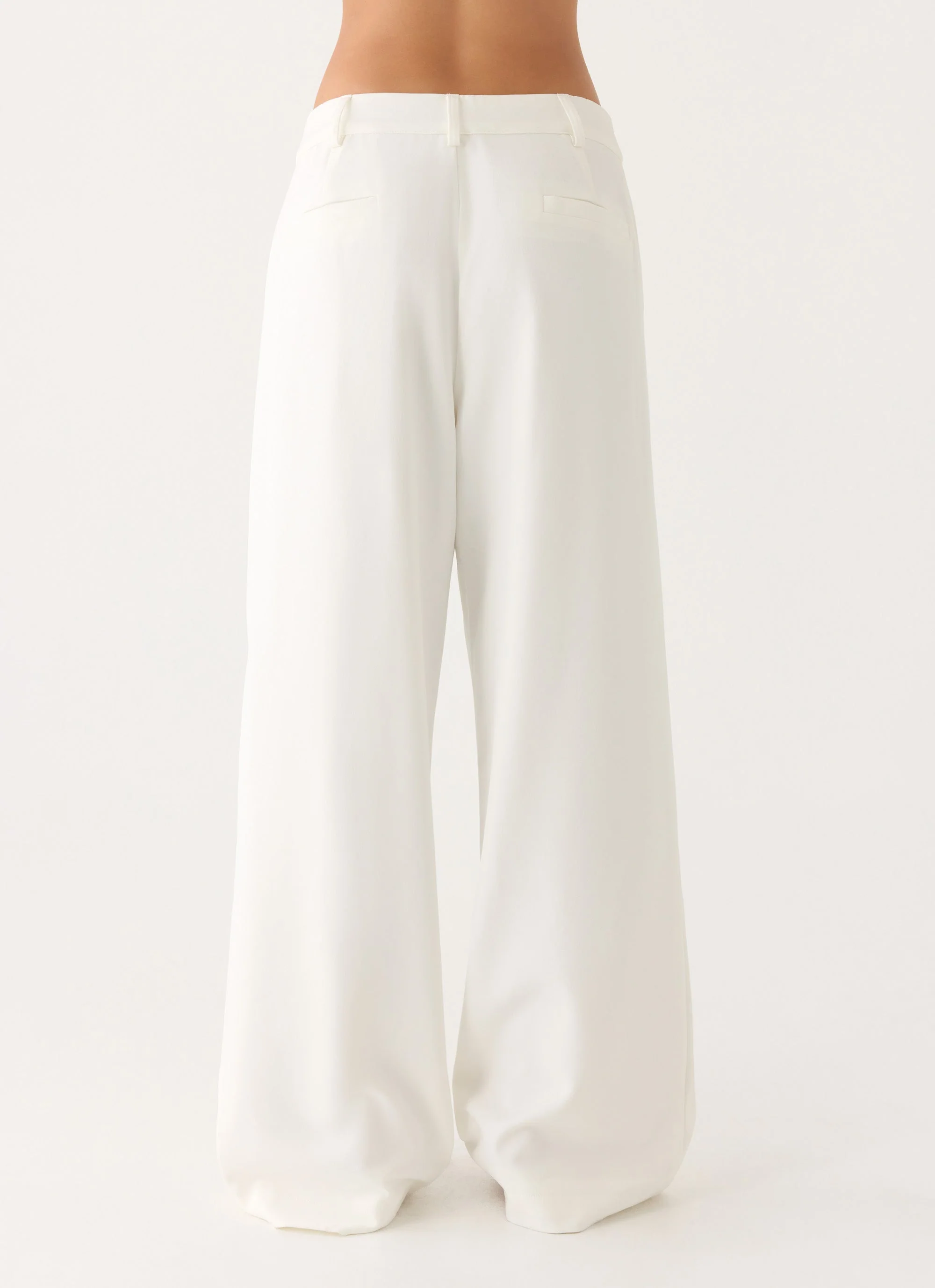 Sora Low Rise Pant - White - Image 5