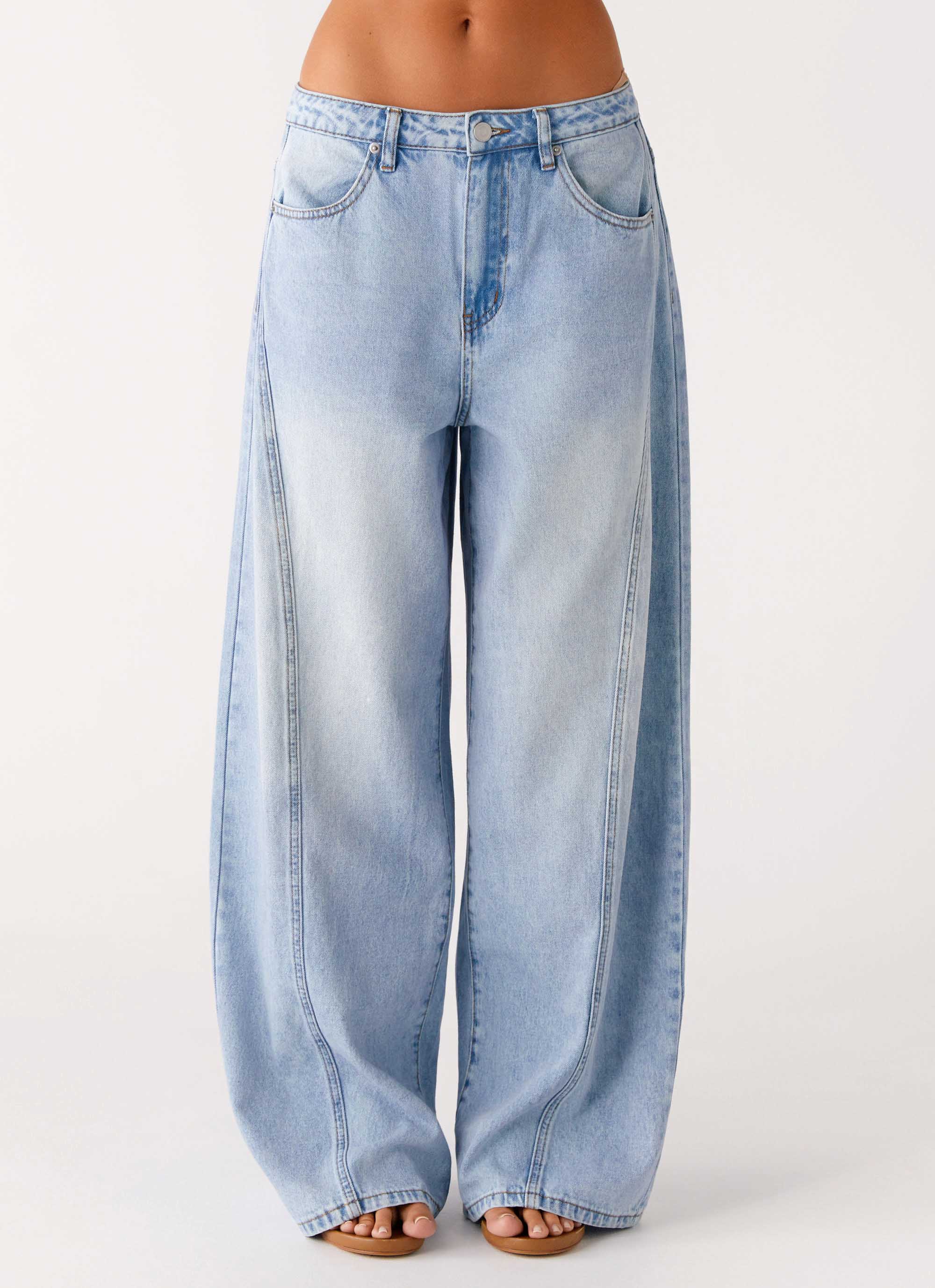 Timeless Wide Leg Jeans - Bleached Blue - Image 6