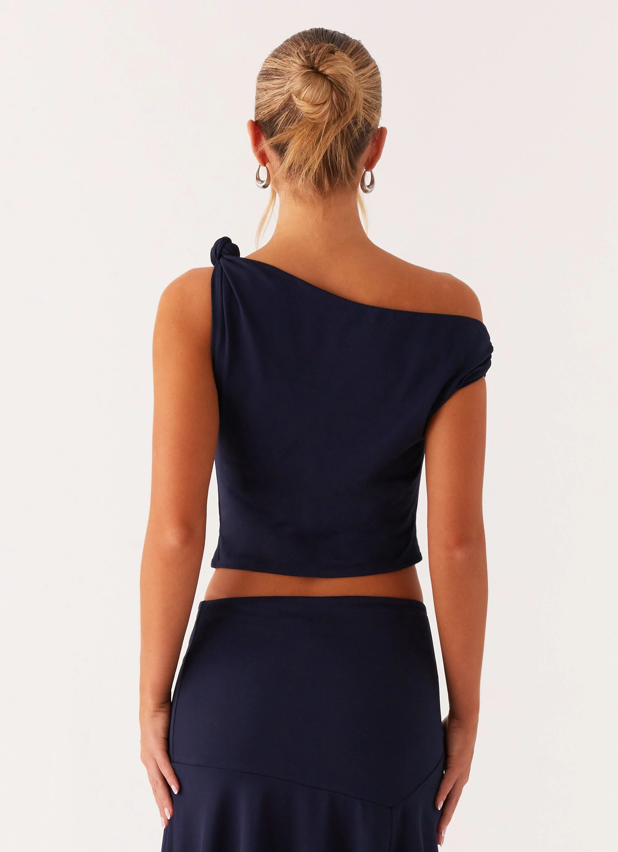 Viola Twist Shoulder Top - Navy - Image 4