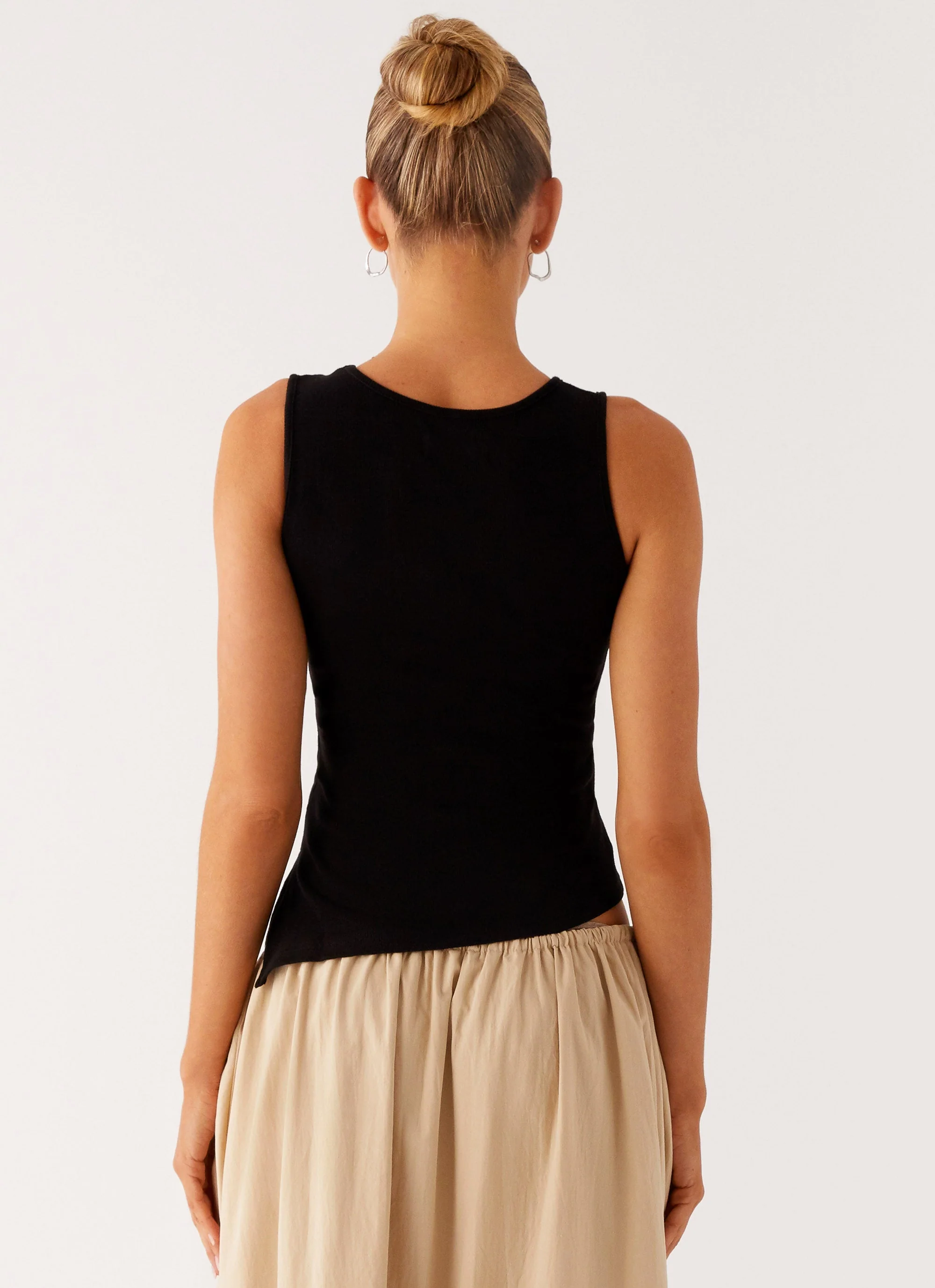 Zayne Tank Top - Black - Image 3